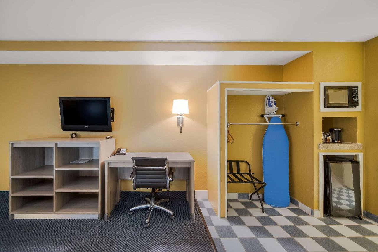 Surestay Hotel By Best Western Mt Pleasant Mount Pleasant Extérieur photo